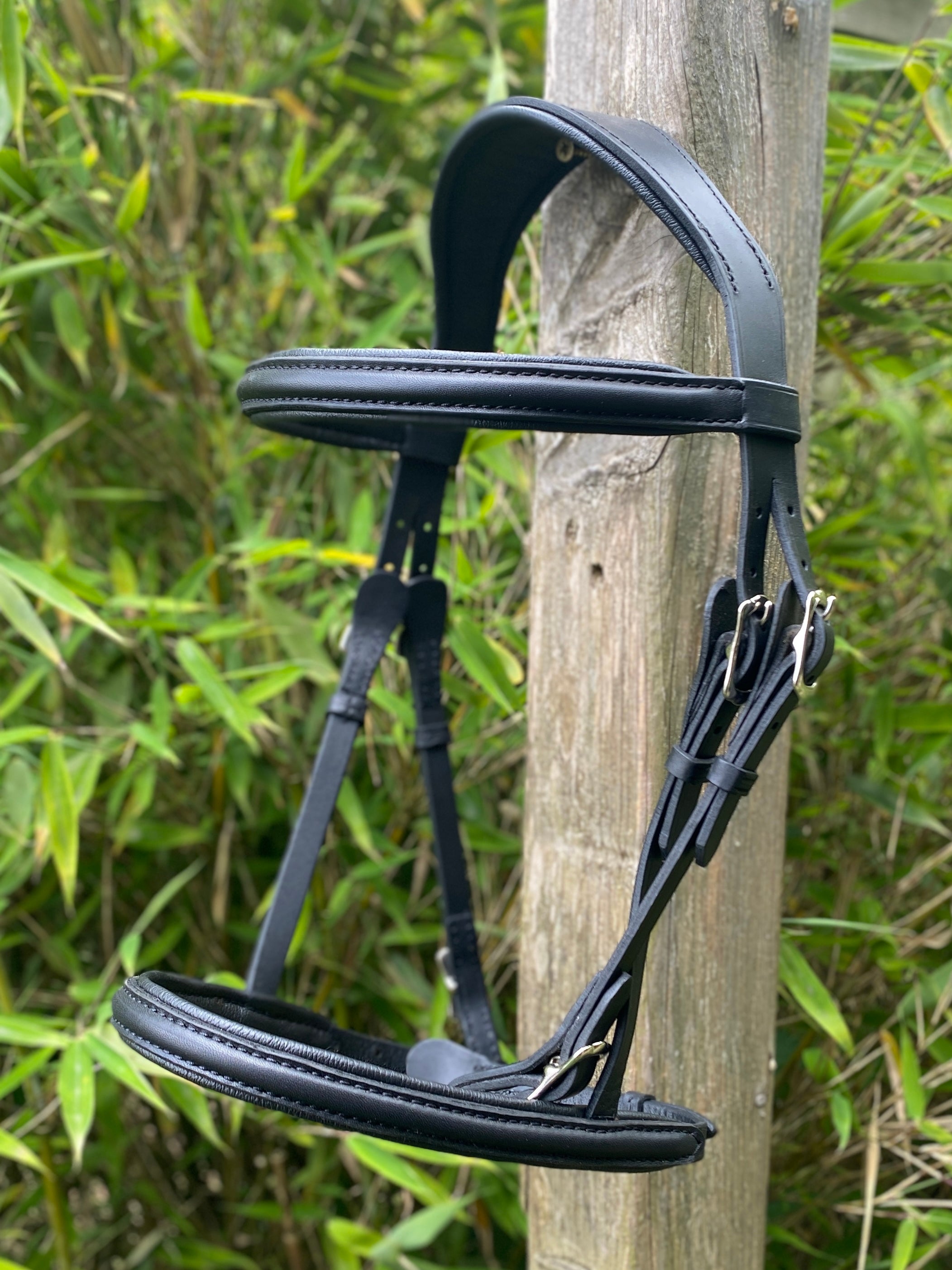 Horsemate Trense "New Anatomic" mit englischem Reithalfter